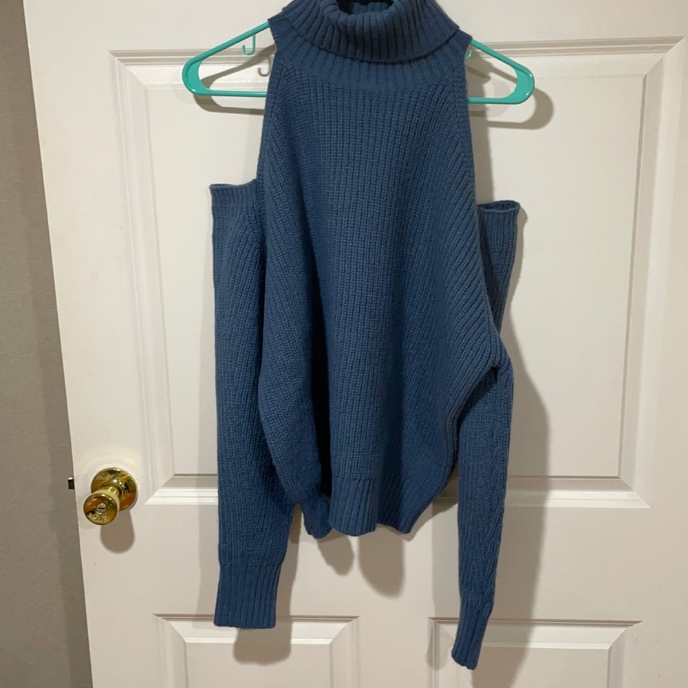 Women’s sweater